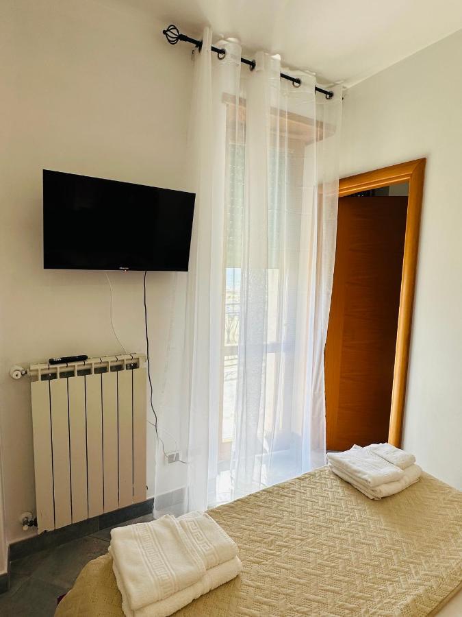 Newhouse Victoria - Sea View Apartment 内图诺 外观 照片